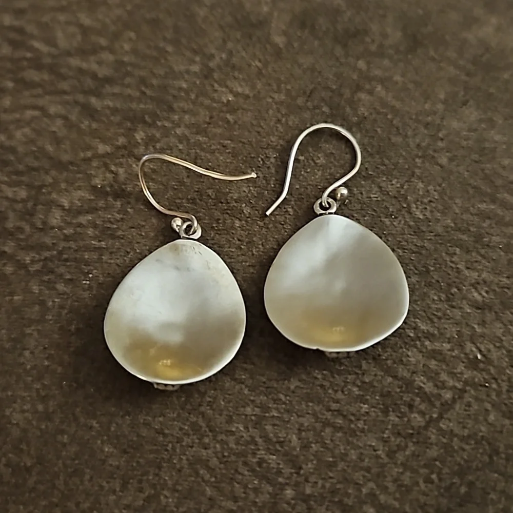 ARTISAN Sterling Silver Onyx Abstract Teardrop Dangle Hook Earrings
